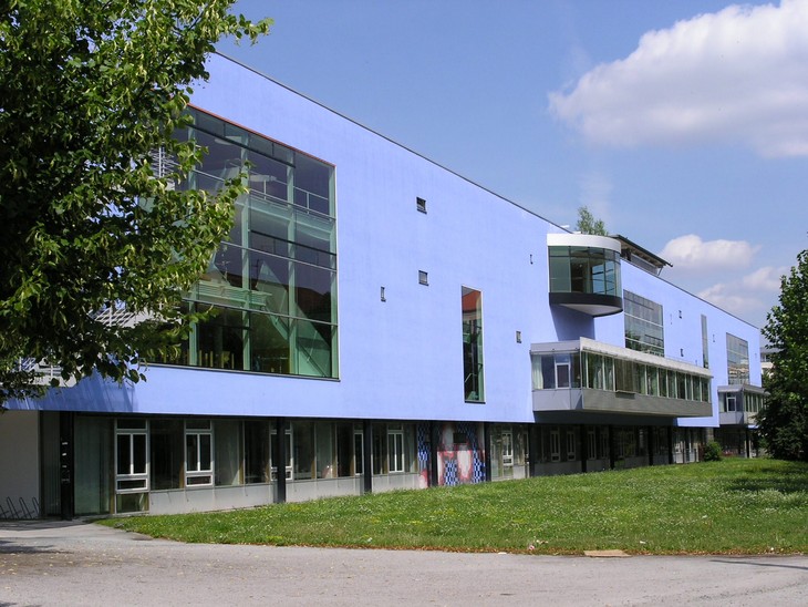 Das St. Benno-Gymnasium in Dresden.